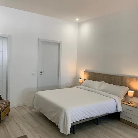 Velarde Center Apartamento *